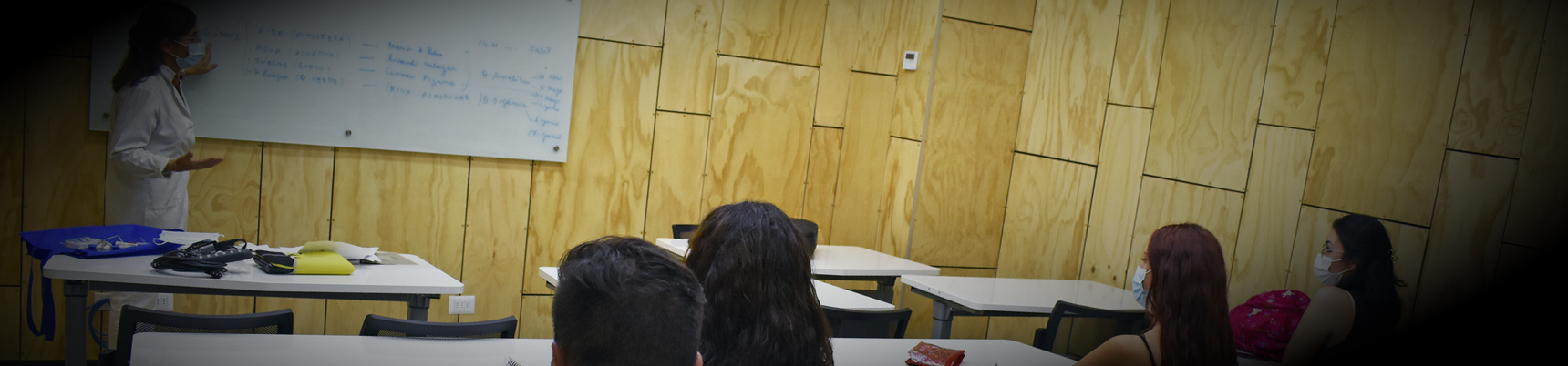 ESTUDIANTES