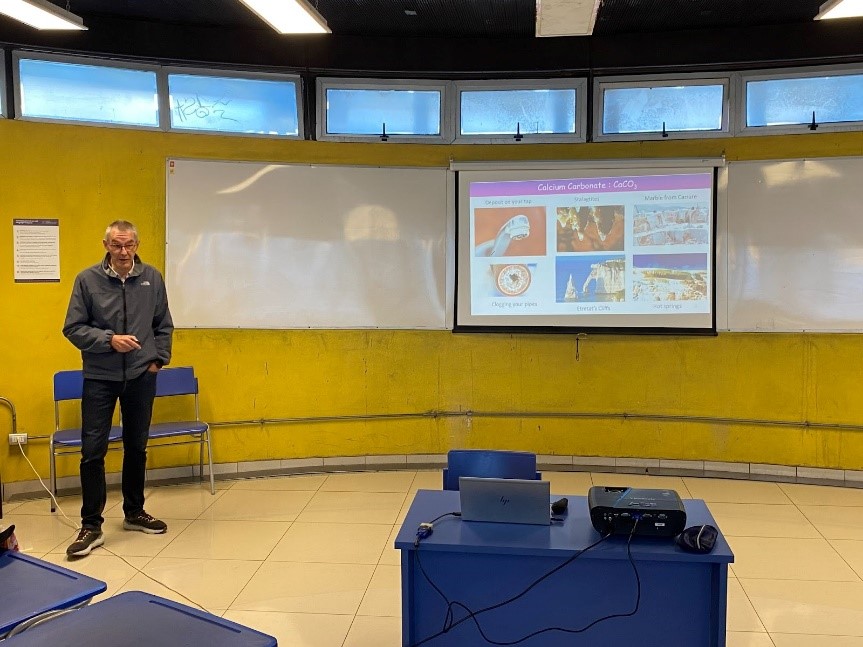 Charla Magistral: Nanoscopia d