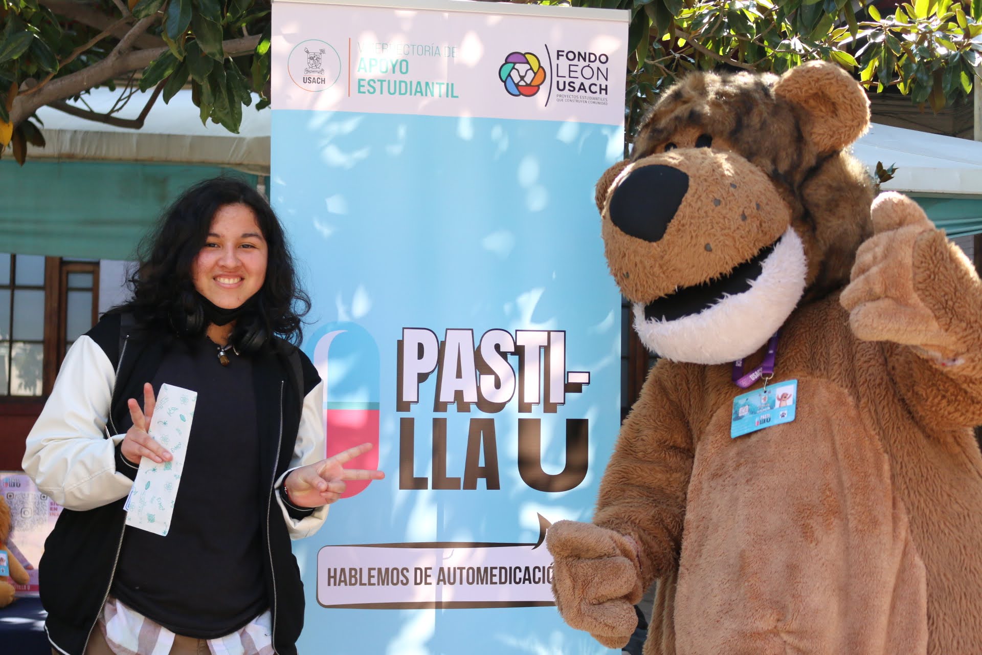 Pastilla U: estudiantes de la Usach impulsan proyecto para concientizar sobre la automedicación