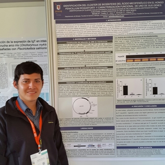 Estudiante de la Facultad gana premio a mejor póster en Congreso Chileno de Microbiología