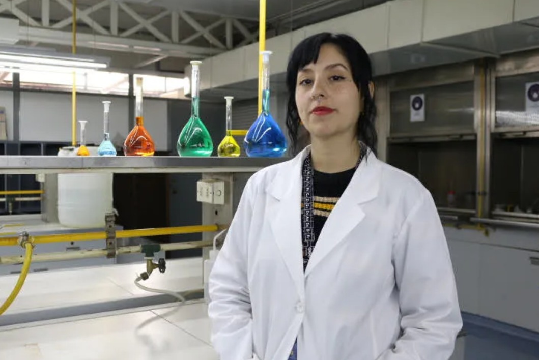 imagen “Mi experiencia, junto con mi gusto por la química y la docencia, estarán al servicio de la comunidad estudiantil”