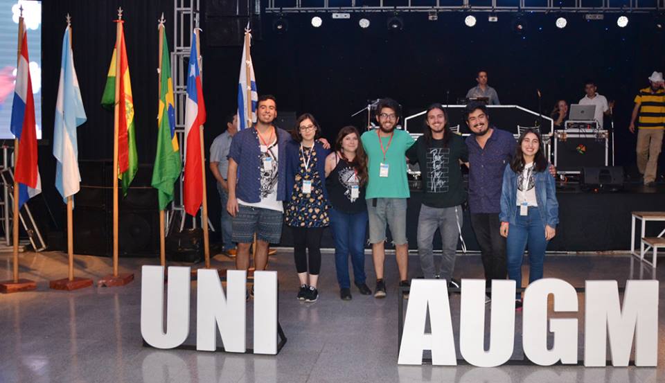 imagen Estudiante es premiado por su trabajo durante jornadas de investigación en Paraguay