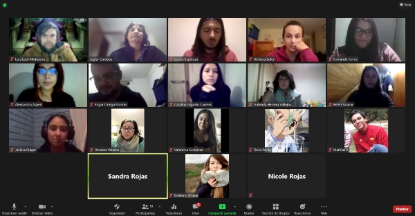 Pedagogía en Química y Biología implementa semilleros de investigación para fomentar habilidades en profesores en formación
