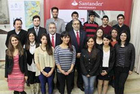 Diez estudiantes y seis académicos becados a universidades de Iberoamérica