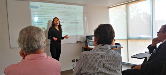 imagen “Mis expectativas son seguir investigando en el área de contaminación atmosférica ya que combina lo que más me gusta, la ciencia y la problemática social”
