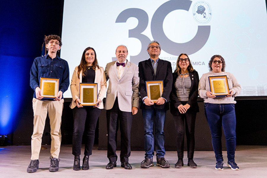 imagen Facultad de Química y Biología celebra su 30º aniversario resaltando aportes en investigación y docencia