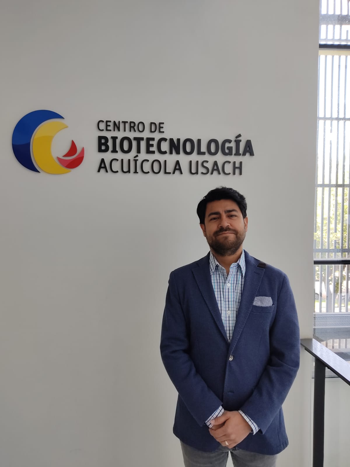 imagen Investigador del plantel se integra a la Sociedad Internacional de Inmunología de peces y crustáceos