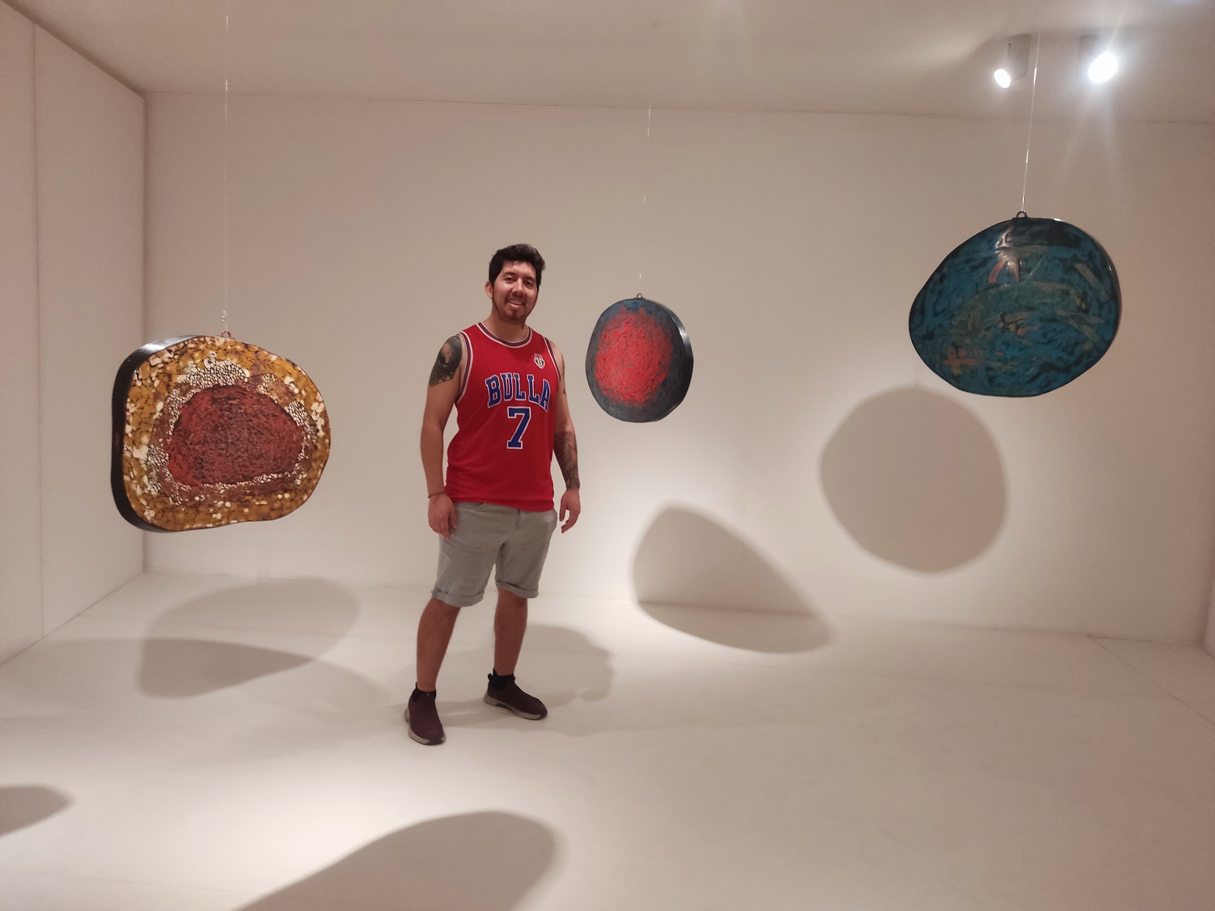 imagen Diego Valderrama, doctorando en Microbiología y pasantía de investigación internacional: “Es gratificante saber que contamos con un excelente nivel académico y profesional”