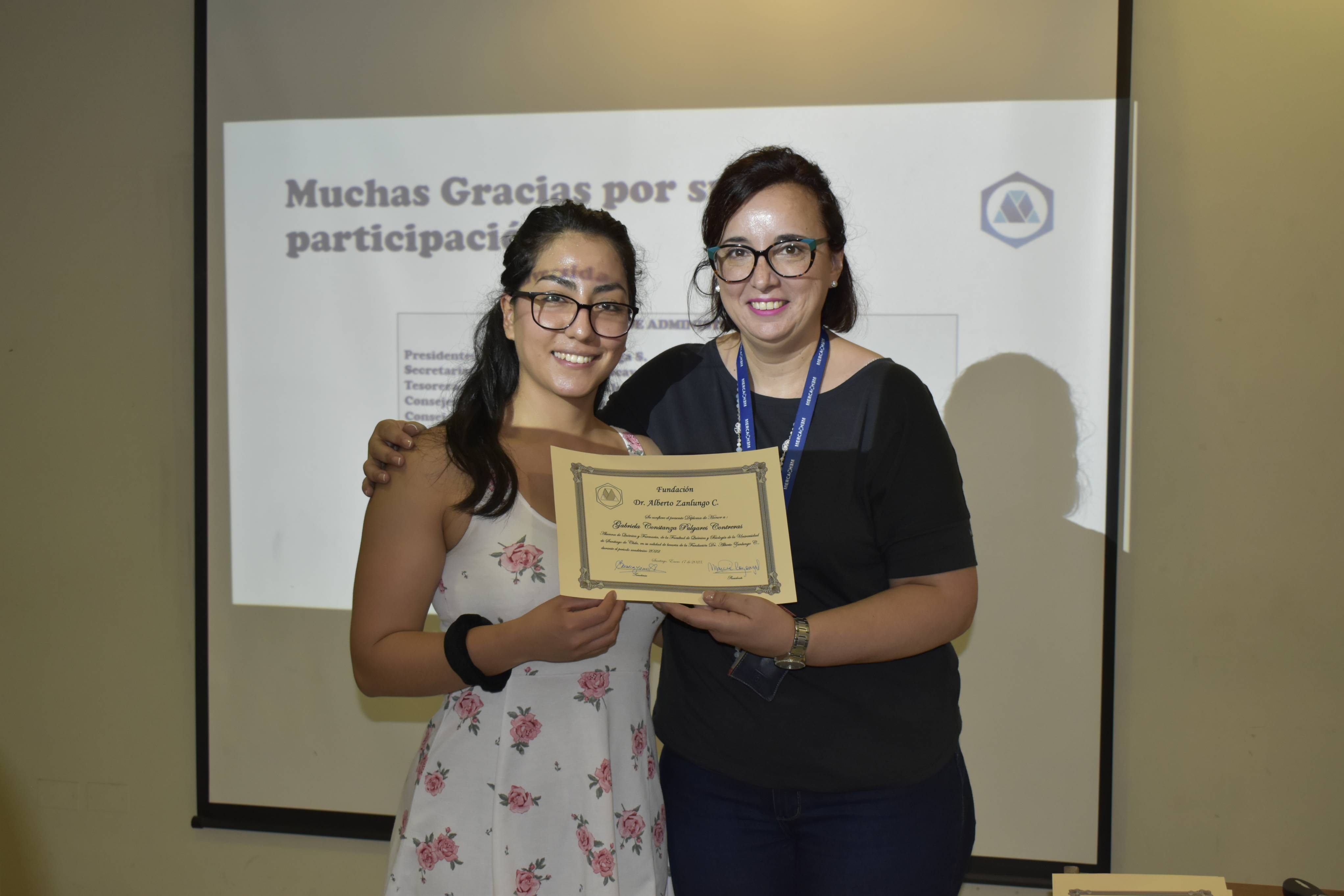 imagen Con un llamado a incorporar a nuevos socios Fundación Dr. Alberto Zanlungo C. hace entrega de becas