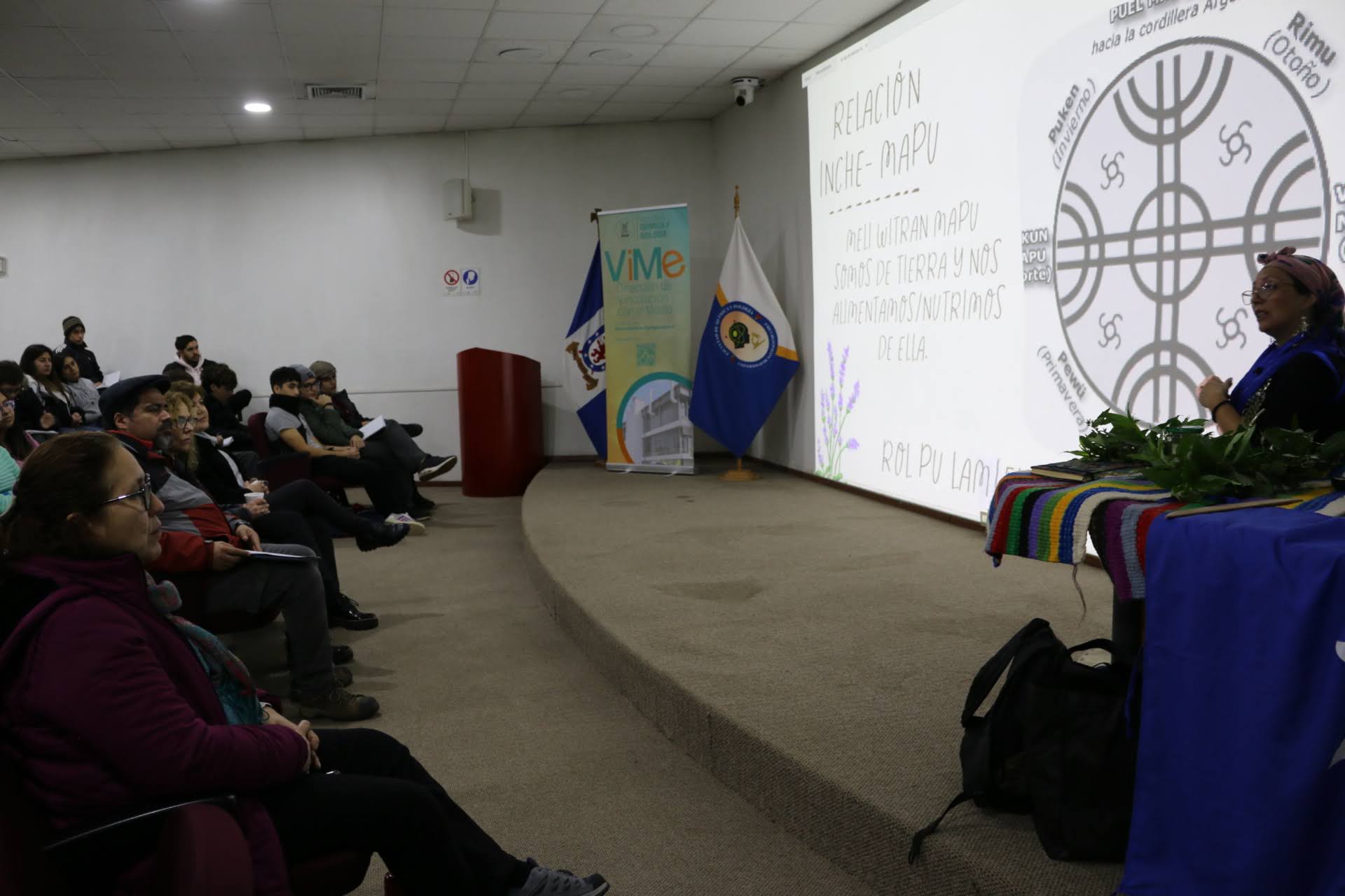 imagen Facultad de Química y Biología abre diálogo en torno al uso de plantas medicinales con la comunidad Mapuche