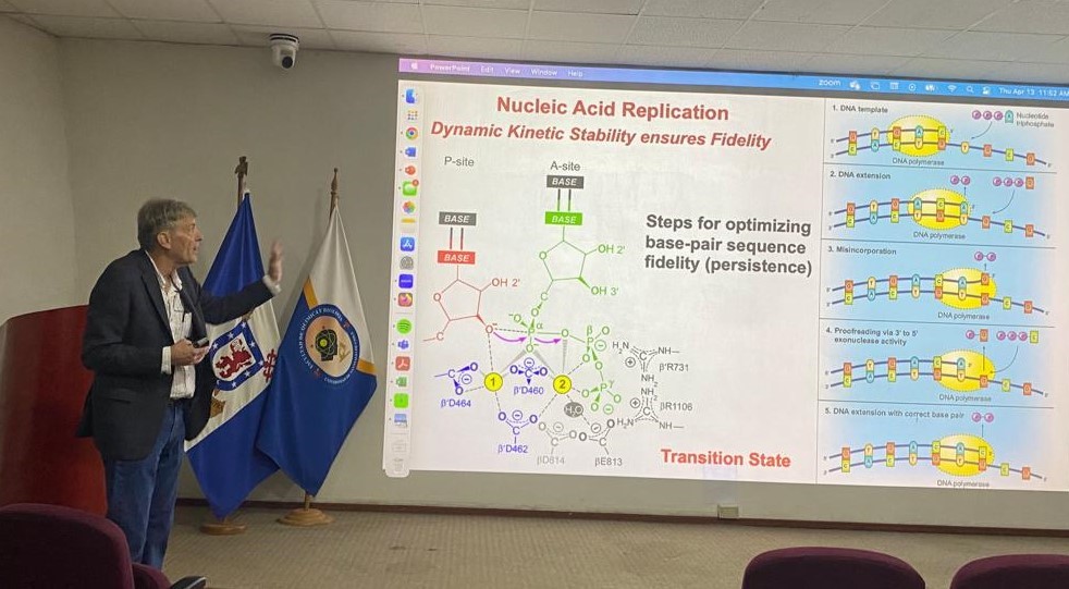 imagen Facultad de Química y Biología recibe a destacado académico de la Universidad de Emory