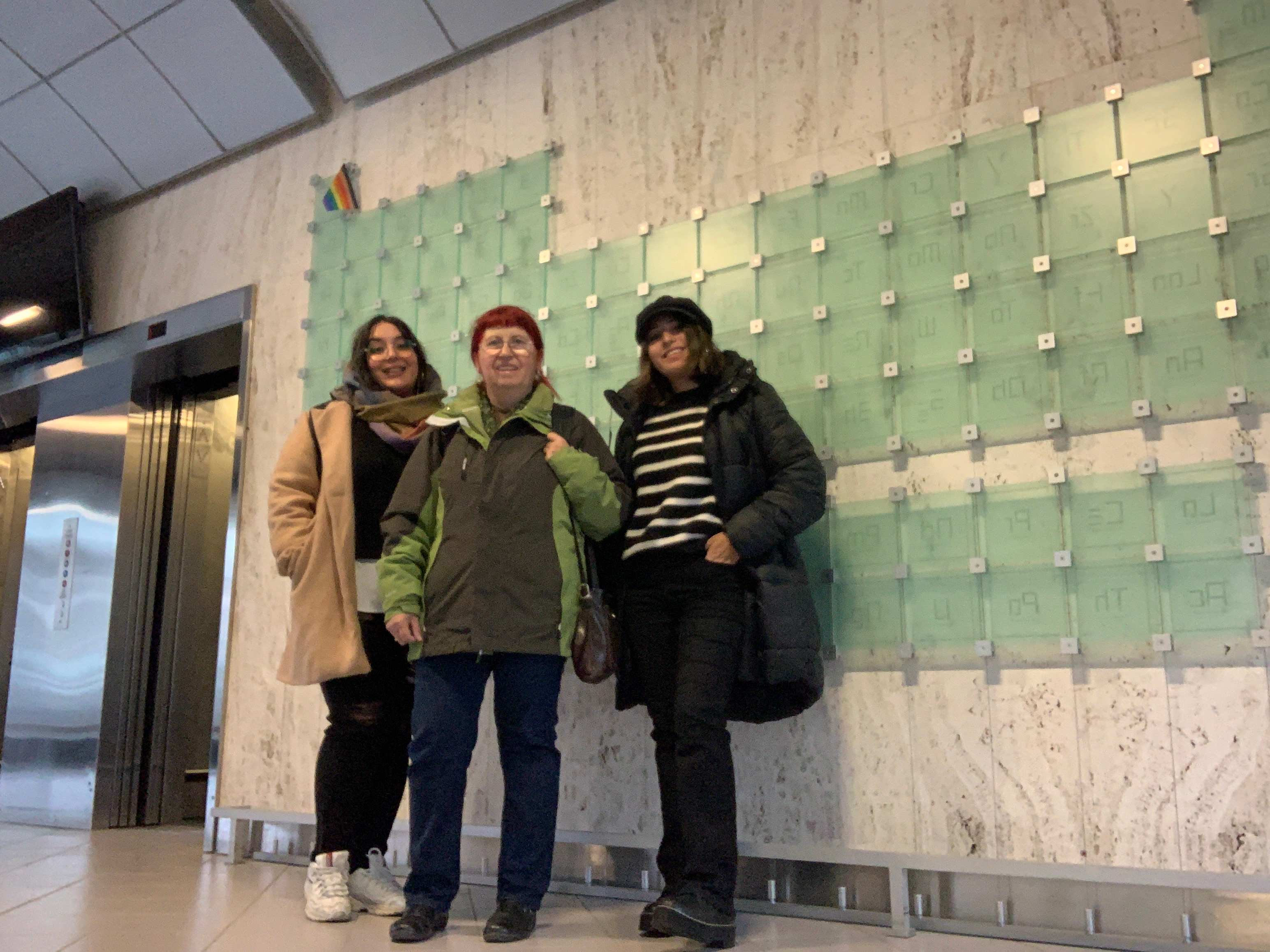 imagen Estudiantes de pregrado y académica de la USACH realizan estadía de investigación en el MIT 