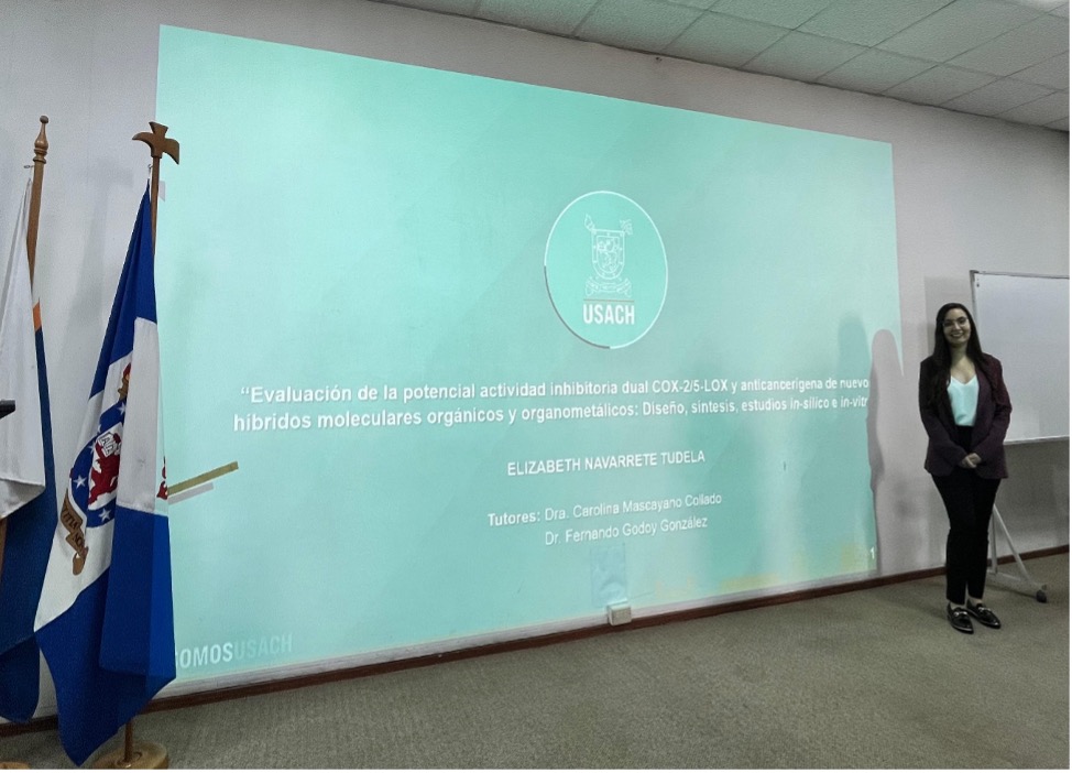 imagen Elizabeth Navarrete, graduada de Doctorado en Química: “Espero contribuir y aportar en el desarrollo de nuevas alternativas terapéuticas”