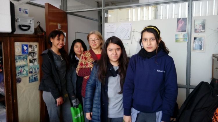 imagen Estudiantes desarrollan investigaciones con académicos de la Facultad