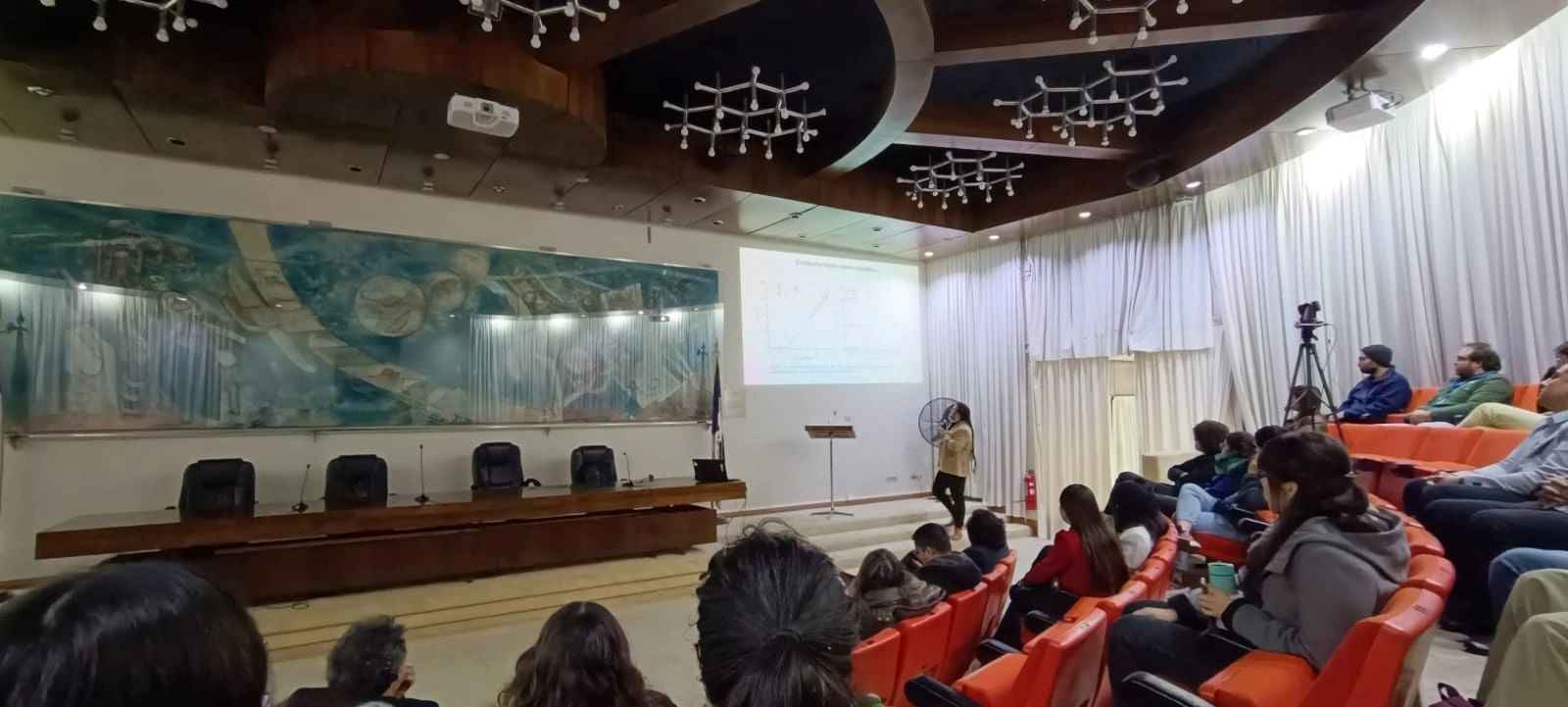 Víctor Jiménez, graduado de Doctorado en Química: “La convergencia entre la electrocatálisis y la metalurgia resultó fascinante”