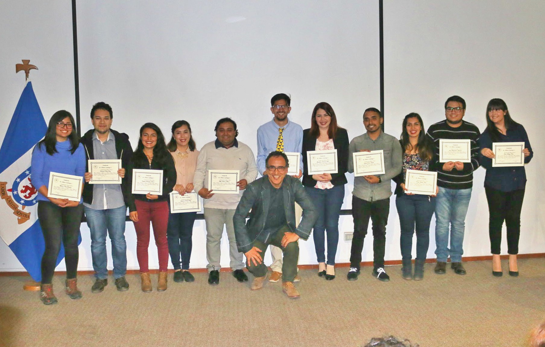 imagen Fundación Dr. Alberto Zanlungo C. hace entrega de becas durante su Reunión Anual 2017