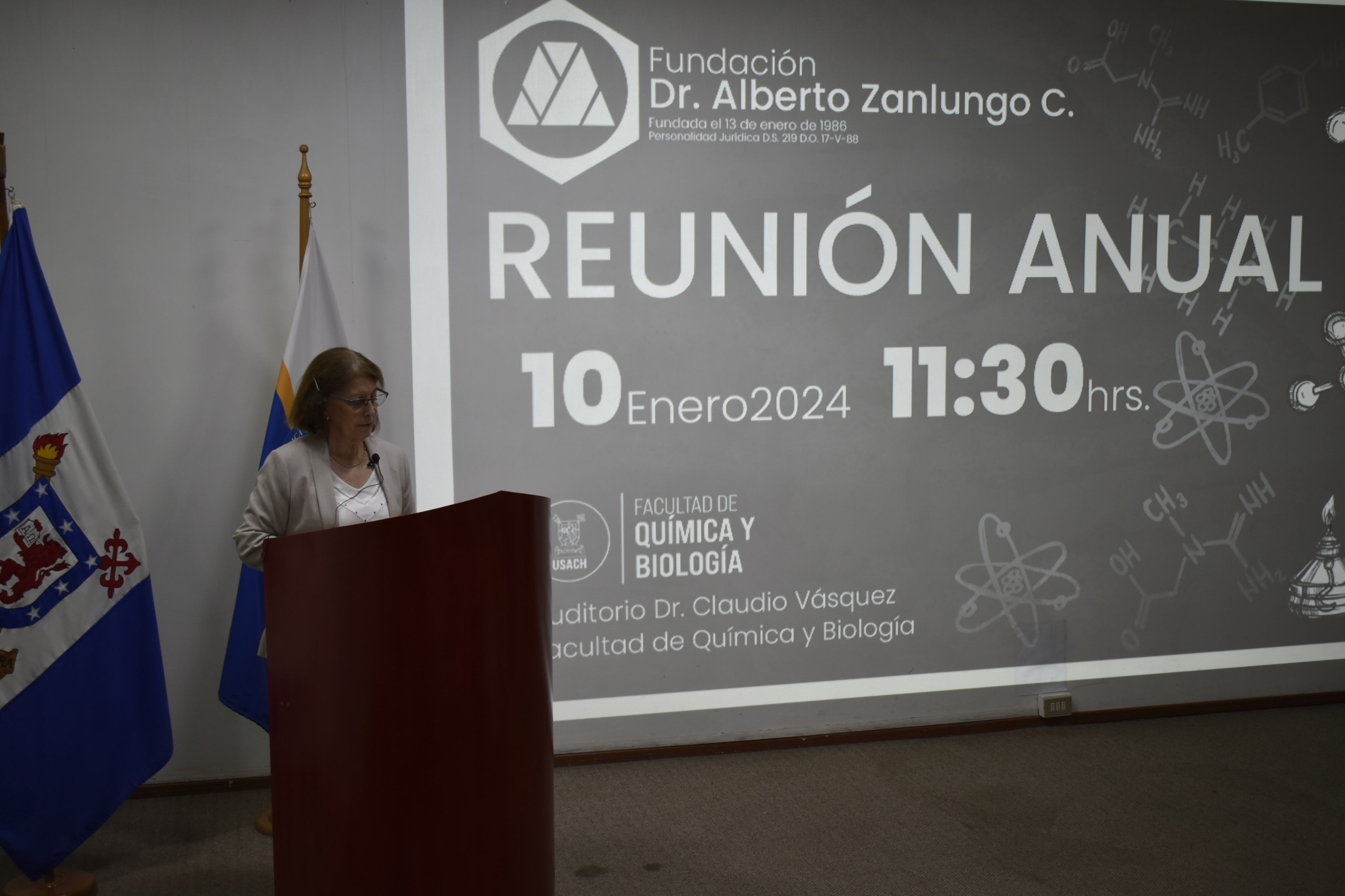 Diez estudiantes de pregrado son becados por la Fundación Dr. Alberto Zanlungo C.