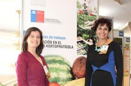 Investigadoras reciben reconocimiento en congreso de innovación hortofrutícola