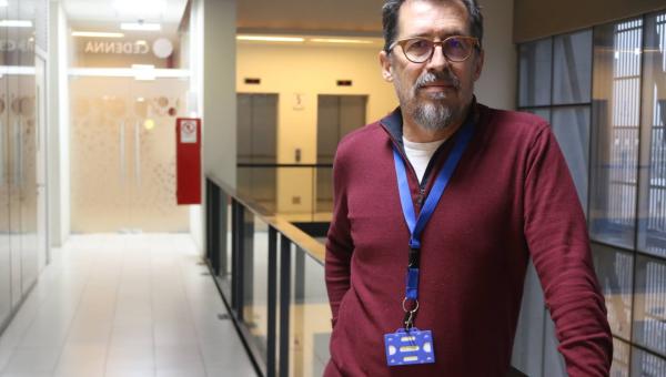 "Hace más de 20 años que trabajamos juntos, hecho investigación y compartido los conocimientos que tenemos uno y el otro" 