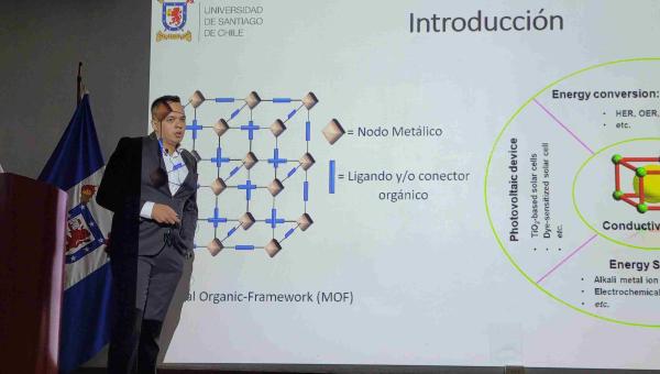 Kevin Granados, graduado de Doctorado en Química: “Estar inmerso en un ambiente donde la investigación es prioritaria es estimulante”