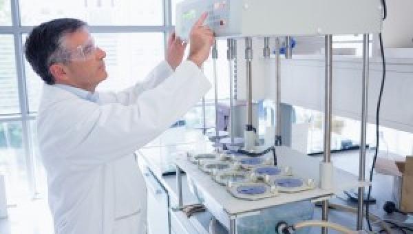CONICYT convoca a su Cuarto Concurso de Equipamiento Científico y Tecnológico Mediano