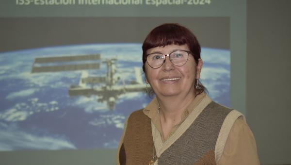 imagen Investigadora de la Facultad de Quimica y Biología lidera estudio pionero que enviará microorganismos al espacio exterior