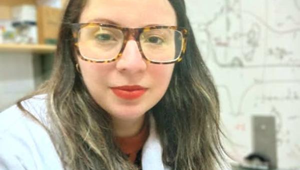 imagen Dra. Ana María Méndez-Torres lidera proyecto Fondecyt de Iniciación 2025 enfocado en el uso de energía limpia