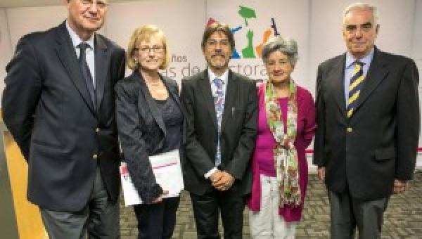 CONICYT presenta el libro “25 años de Becas de Doctorado”