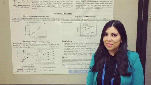 imagen Estudiante de Doctorado en Química es distinguida por su trabajo sobre tratamiento de aguas residuales  