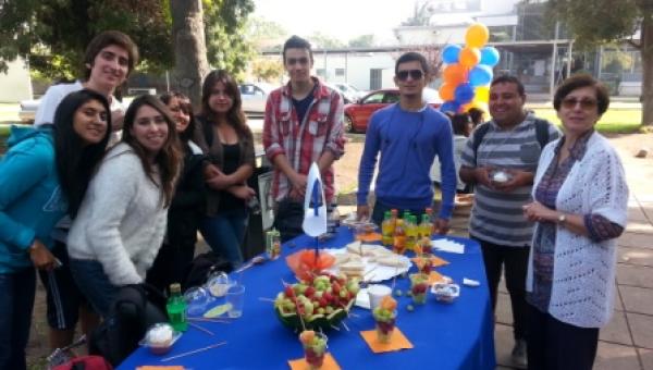 Facultad de Química y Biología da la bienvenida a sus nuevos estudiantes