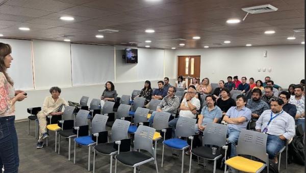 imagen Comienzan los encuentros de networking para la comunidad egresada de la Facultad de Química y Biología Usach