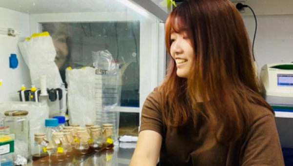 Estudiante de Taiwán realizó pasantía de investigación en el Laboratorio de Genética Molecular USACH