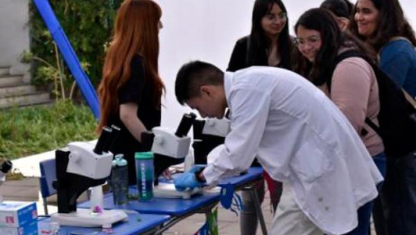 imagen Ciencia y fantasía se encuentran en la decimoquinta Feria Científica Usach