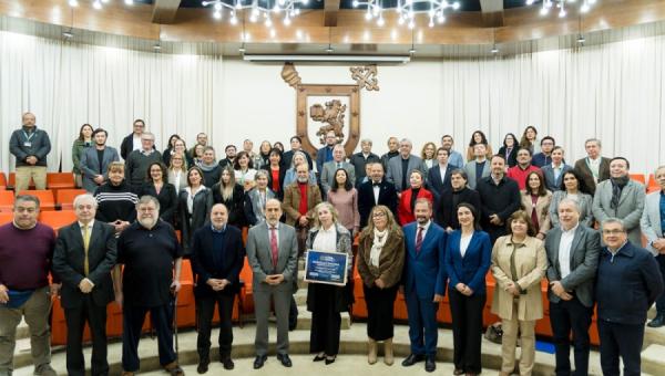 Asociación Global Energy entrega reconocimiento a Dr. José Zagal por su impecable trayectoria científica