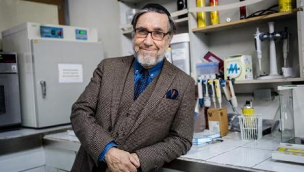 imagen PhD. José Zagal y su medio siglo en la Usach: “No siento la carga de los años”