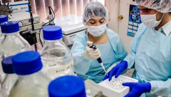 U. de Santiago contra pandemia COVID: Desde secuenciación genómica a detección del virus en aguas residuales
