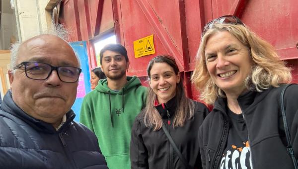 imagen Ciencia Antártica: Equipo de investigadores de la Facultad de Química y Biología estudian la adaptación de plantas al cambio climático