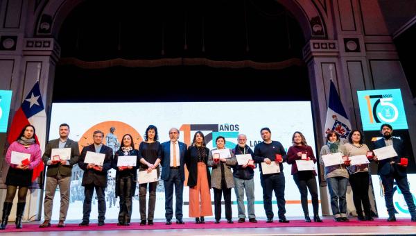 Universidad de Santiago reconoce la trayectoria de las y los miembros de la comunidad de la Facultad de Química y Biología 