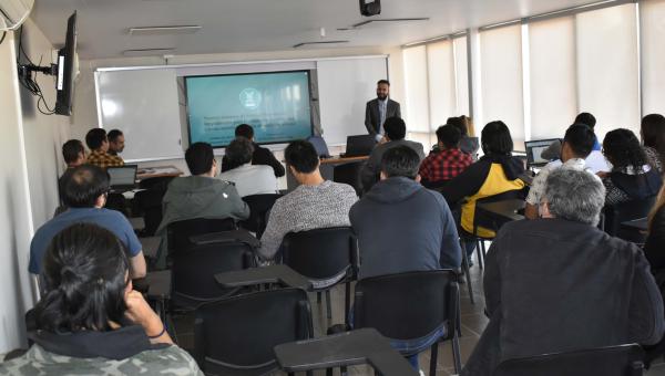 imagen Exitosa defensa de tesis de Doctorado en Química de estudiante sirio