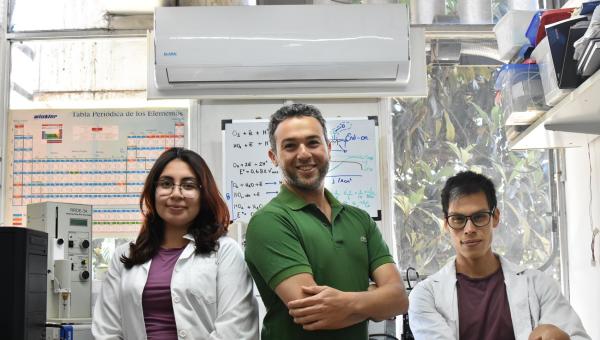 Prestigiosa revista de la Royal Chemical Society (RCS) publica en su portada investigación sobre catalizadores a base de hierro